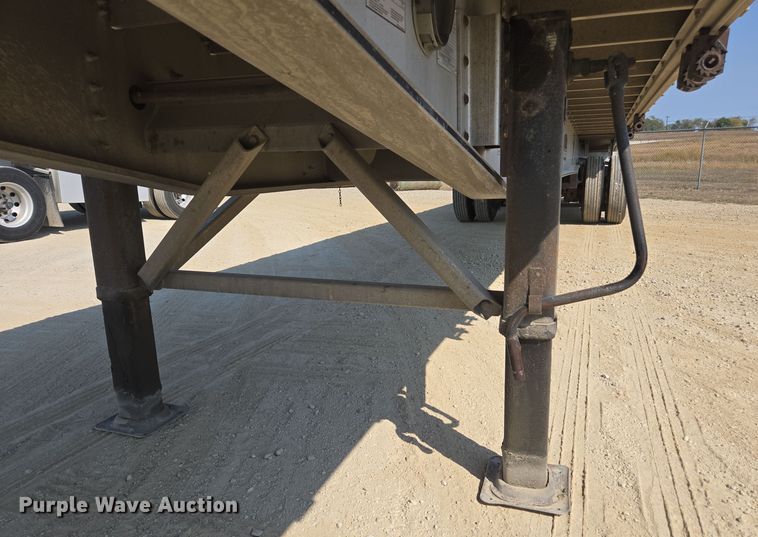 image for item EE7795 2014 Wilson  AF-1080SS flatbed trailer