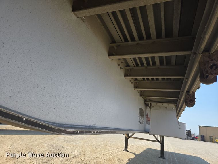 image for item EE7795 2014 Wilson  AF-1080SS flatbed trailer