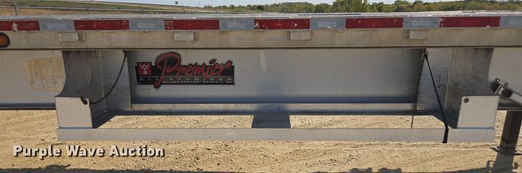 image for item EE7795 2014 Wilson  AF-1080SS flatbed trailer