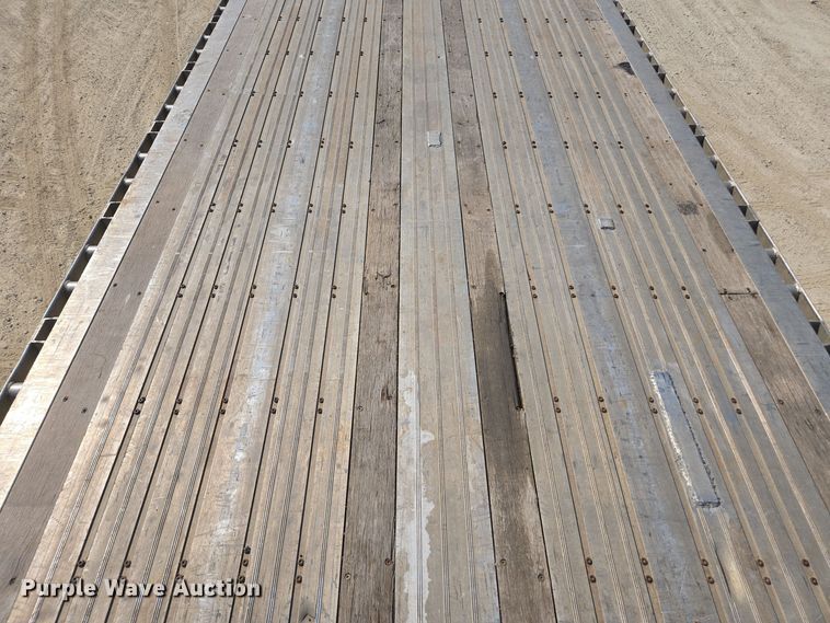 image for item EE7795 2014 Wilson  AF-1080SS flatbed trailer