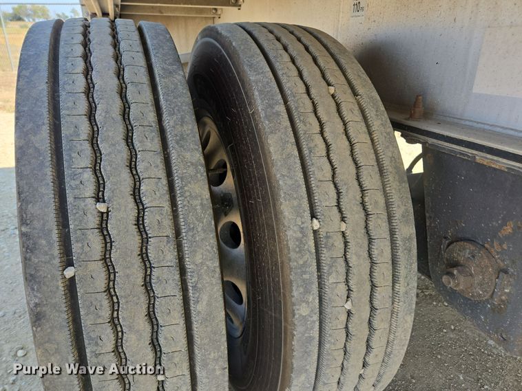 image for item EE7795 2014 Wilson  AF-1080SS flatbed trailer