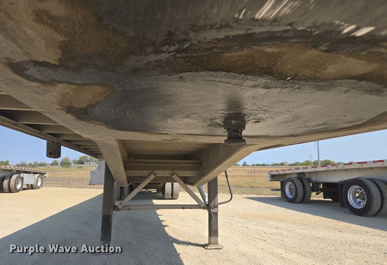 image for item EE7796 2014 Wilson AF-1080SS flatbed trailer