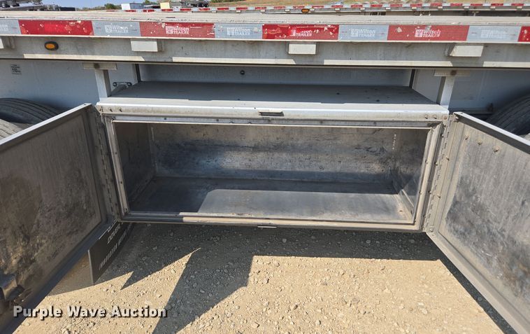 image for item EE7796 2014 Wilson AF-1080SS flatbed trailer