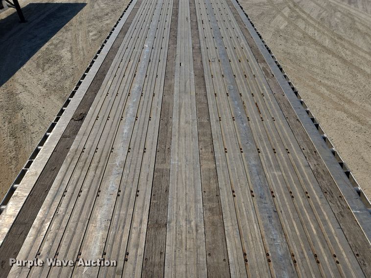 image for item EE7796 2014 Wilson AF-1080SS flatbed trailer