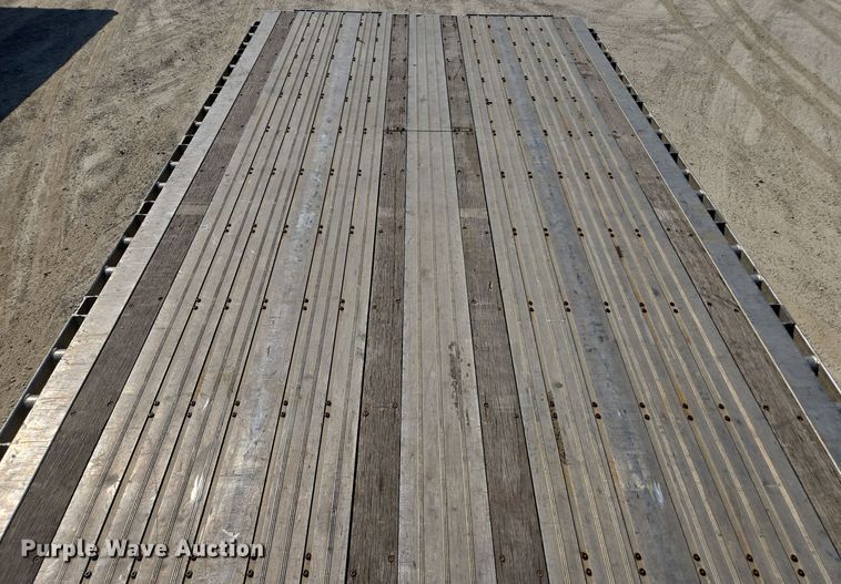 image for item EE7796 2014 Wilson AF-1080SS flatbed trailer