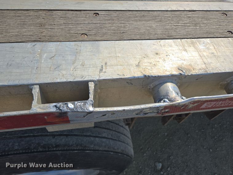 image for item EE7796 2014 Wilson AF-1080SS flatbed trailer