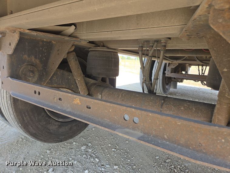 image for item EE7796 2014 Wilson AF-1080SS flatbed trailer