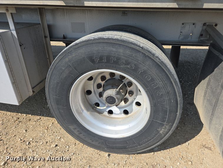 image for item EE7796 2014 Wilson AF-1080SS flatbed trailer