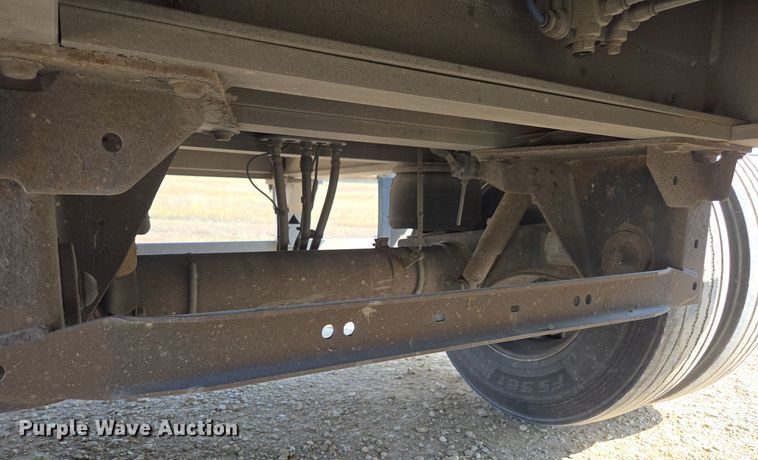 image for item EE7796 2014 Wilson AF-1080SS flatbed trailer