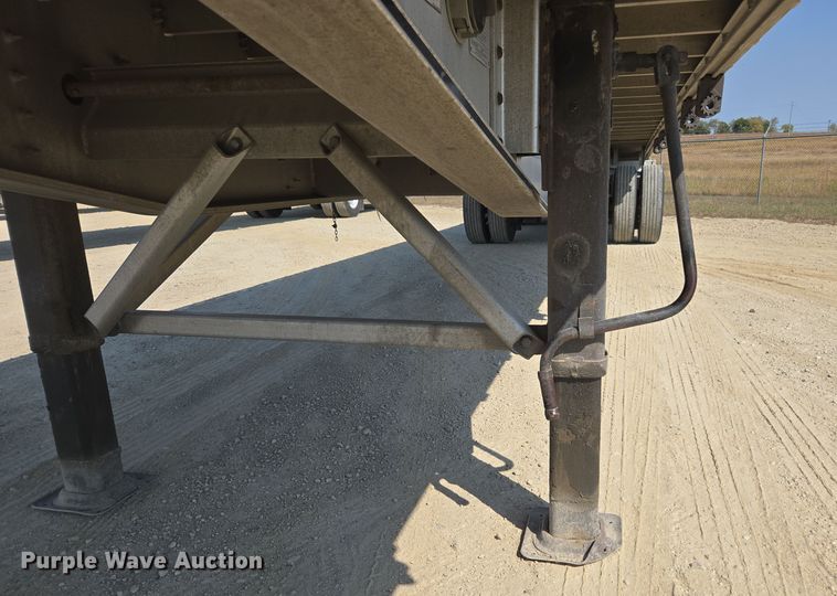 image for item EE7797 2014 Wilson AF-1080SS flatbed trailer