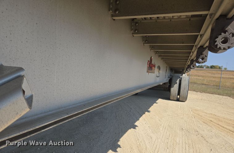 image for item EE7797 2014 Wilson AF-1080SS flatbed trailer