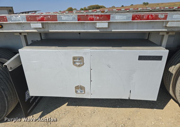 image for item EE7797 2014 Wilson AF-1080SS flatbed trailer