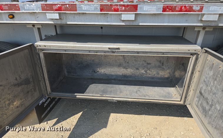 image for item EE7797 2014 Wilson AF-1080SS flatbed trailer