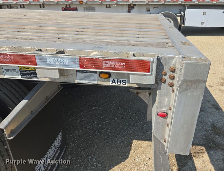 image for item EE7797 2014 Wilson AF-1080SS flatbed trailer