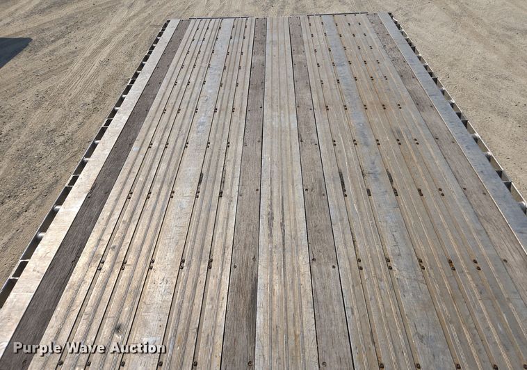 image for item EE7797 2014 Wilson AF-1080SS flatbed trailer