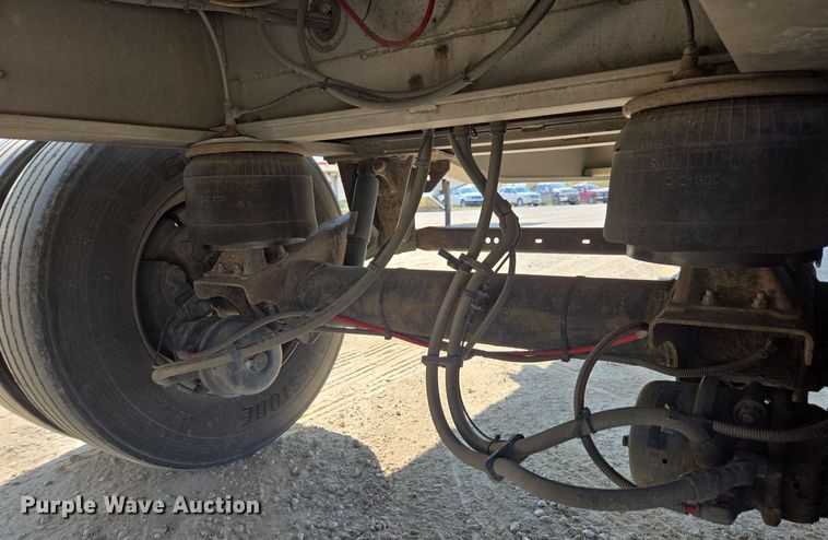 image for item EE7797 2014 Wilson AF-1080SS flatbed trailer