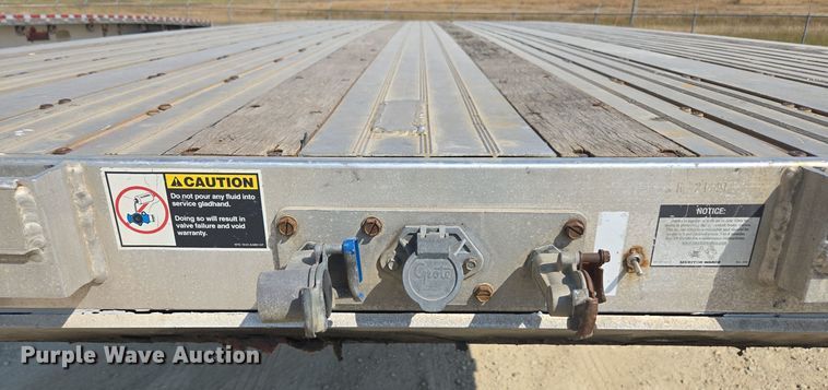 image for item EE7798 2014 Wilson AF-1080SS flatbed trailer