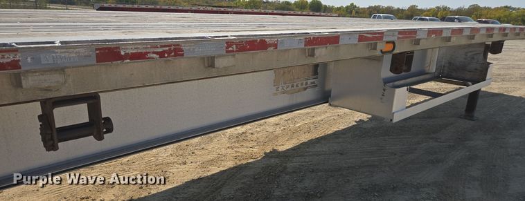 image for item EE7798 2014 Wilson AF-1080SS flatbed trailer