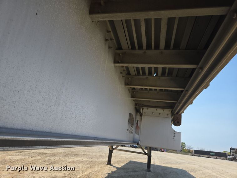 image for item EE7798 2014 Wilson AF-1080SS flatbed trailer