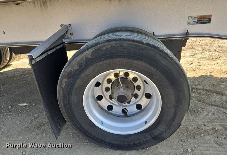 image for item EE7798 2014 Wilson AF-1080SS flatbed trailer