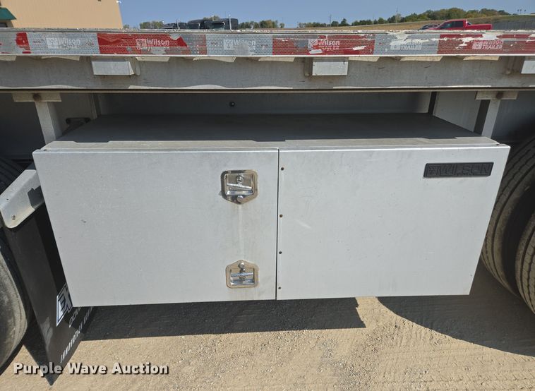 image for item EE7799 2014 Wilson AF-1080SS flatbed trailer