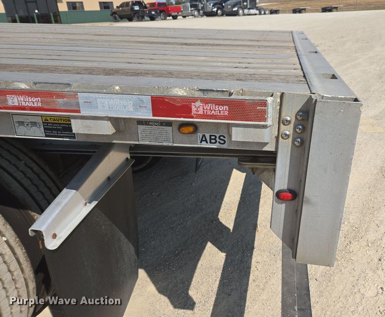 image for item EE7799 2014 Wilson AF-1080SS flatbed trailer
