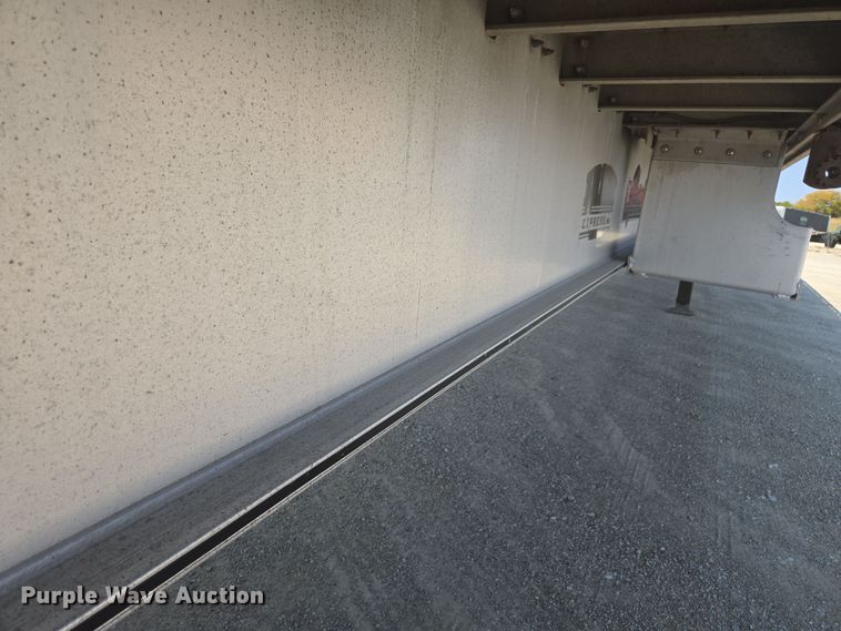 image for item EE7799 2014 Wilson AF-1080SS flatbed trailer