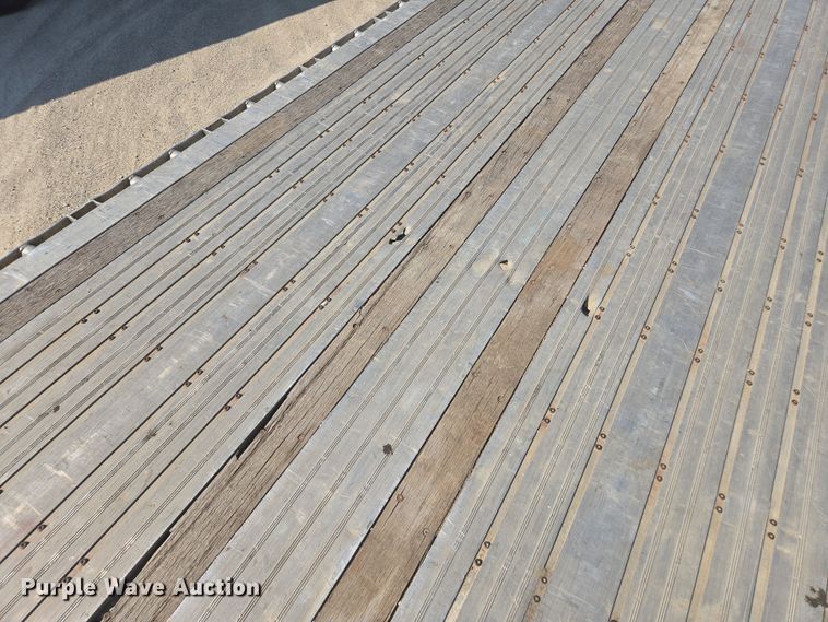 image for item EE7799 2014 Wilson AF-1080SS flatbed trailer