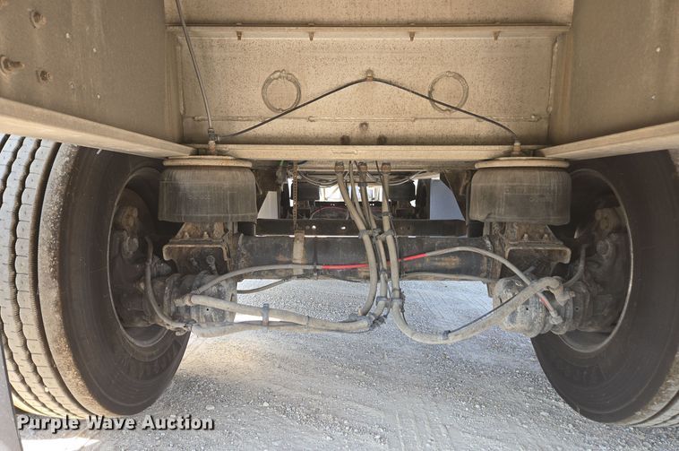 image for item EE7799 2014 Wilson AF-1080SS flatbed trailer