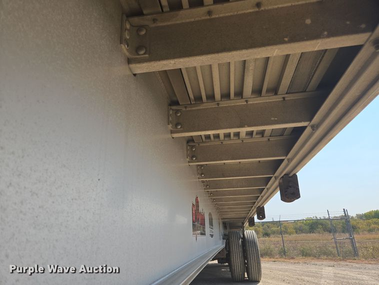 image for item EE7801 2014 Wilson AF-1080SS flatbed trailer