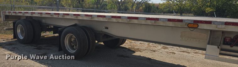 image for item EE7803 2014 Wilson AF-1080SS flatbed trailer