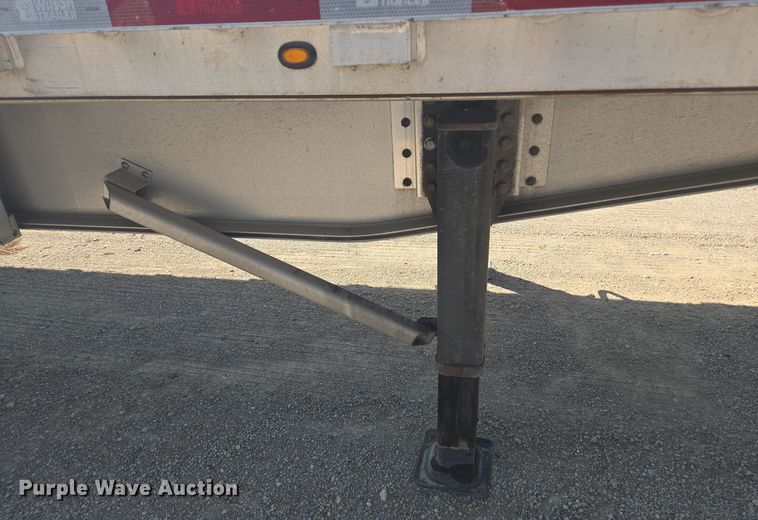 image for item EE7803 2014 Wilson AF-1080SS flatbed trailer