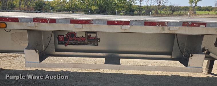 image for item EE7803 2014 Wilson AF-1080SS flatbed trailer