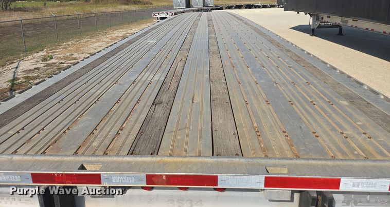 image for item EE7803 2014 Wilson AF-1080SS flatbed trailer