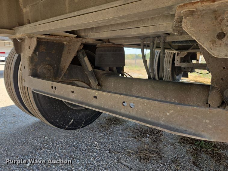 image for item EE7803 2014 Wilson AF-1080SS flatbed trailer