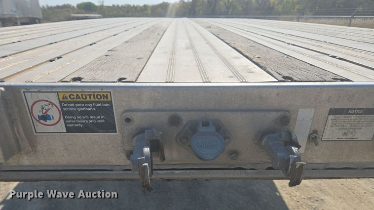 image for item EE7804 2014 Wilson AF-1080SS flatbed trailer