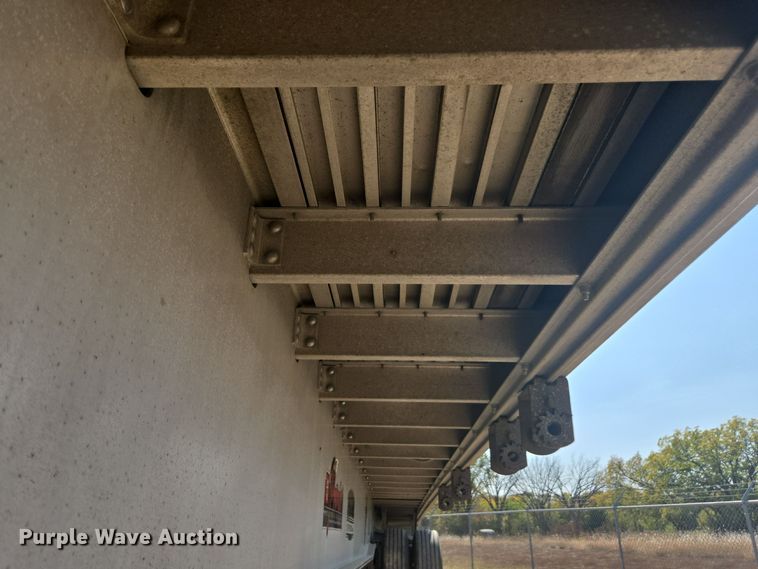 image for item EE7804 2014 Wilson AF-1080SS flatbed trailer