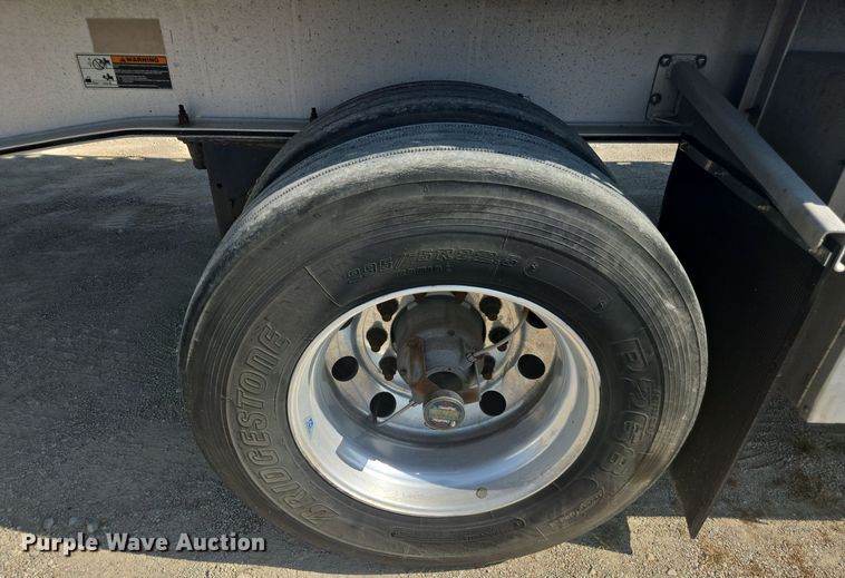 image for item EE7804 2014 Wilson AF-1080SS flatbed trailer