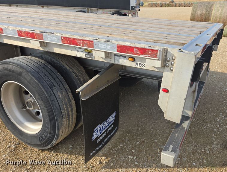 image for item EE7832 2014 Wilson AF-1080SS flatbed trailer