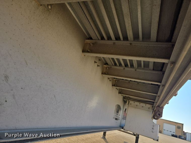 image for item EE7832 2014 Wilson AF-1080SS flatbed trailer