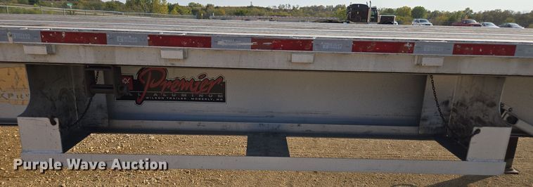 image for item EE7832 2014 Wilson AF-1080SS flatbed trailer