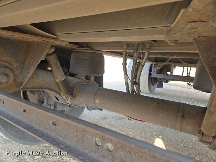 image for item EE7832 2014 Wilson AF-1080SS flatbed trailer