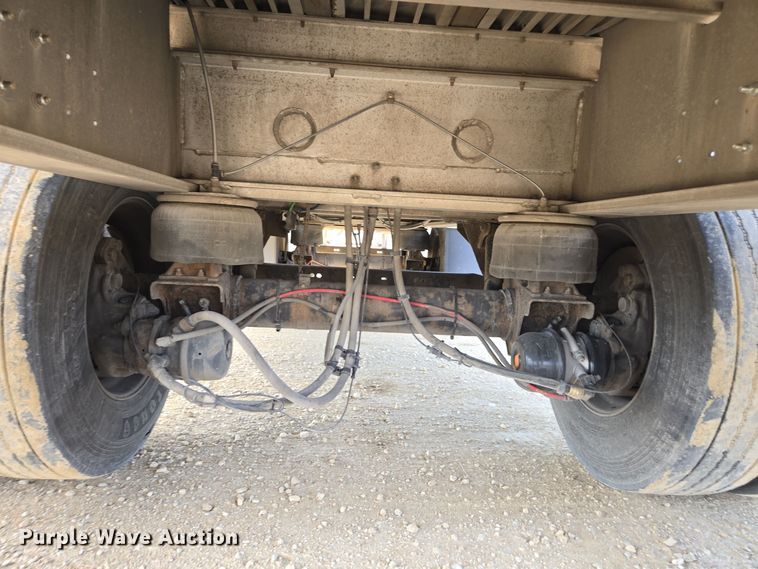 image for item EE7832 2014 Wilson AF-1080SS flatbed trailer