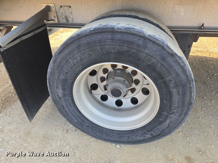 image for item EE7832 2014 Wilson AF-1080SS flatbed trailer