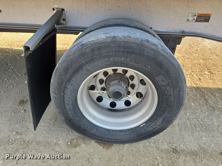 image for item EE7832 2014 Wilson AF-1080SS flatbed trailer