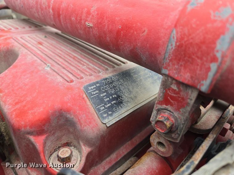 image for item EE8529 2013 Kenworth  T800 semi truck