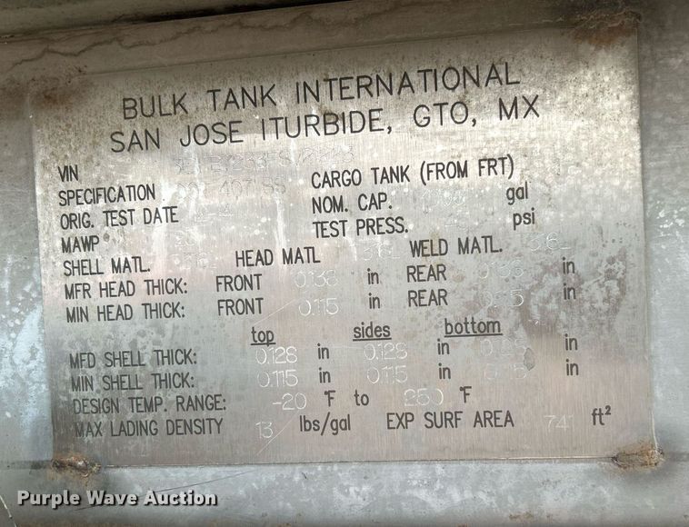 image for item EG1040 2015 Bulk Tank International tank trailer
