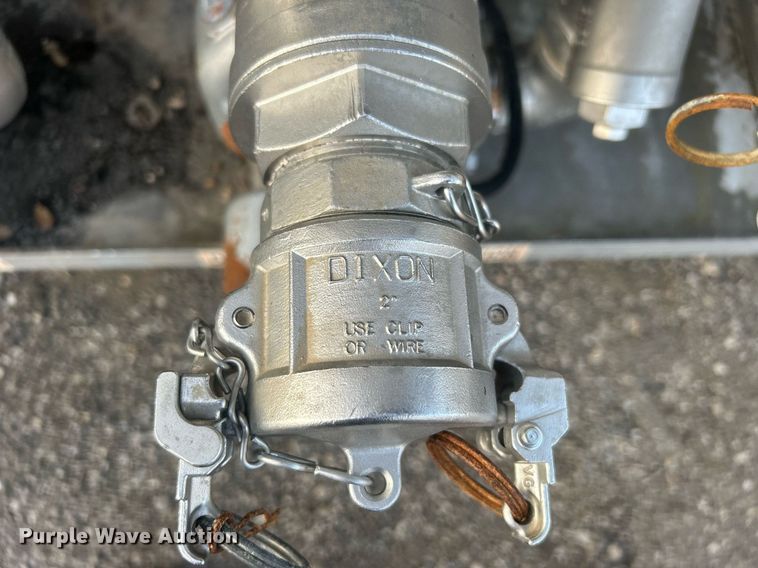 image for item EG1040 2015 Bulk Tank International tank trailer