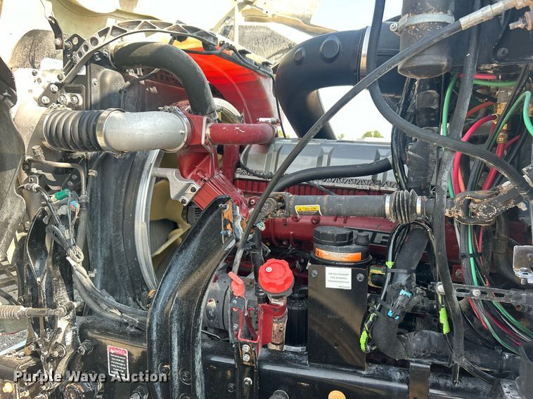 image for item EG1049 2015 Mack CHU613 semi truck