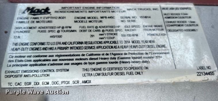 image for item EG1049 2015 Mack CHU613 semi truck